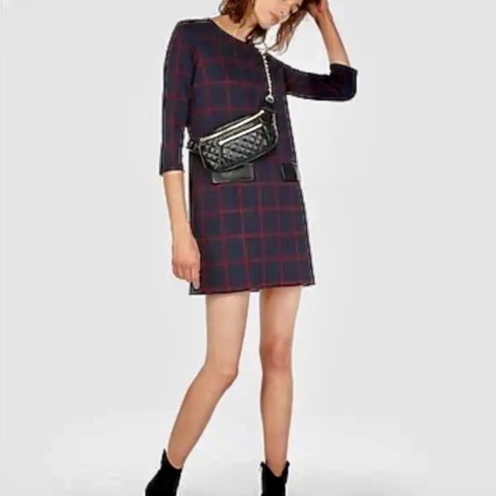 5/$15 Plaid Minus The Leather Trim Shift Dress